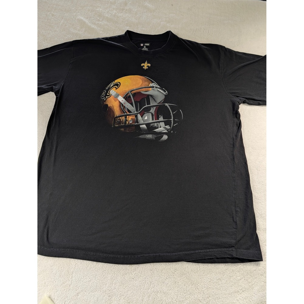 NFL Team New Orleans Saints Helmet Graphic T-Shirt Mens 4XL Tall Black